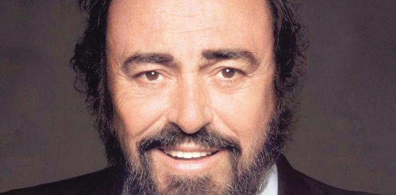 Pavarotti & Friends @ Piazza Grande, Modena