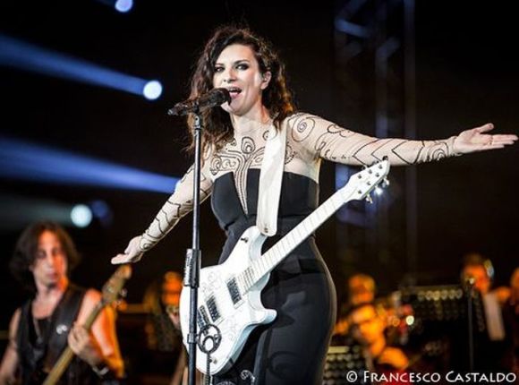 Laura Pausini @ Autodromo Enzo e Dino Ferrari, Imola